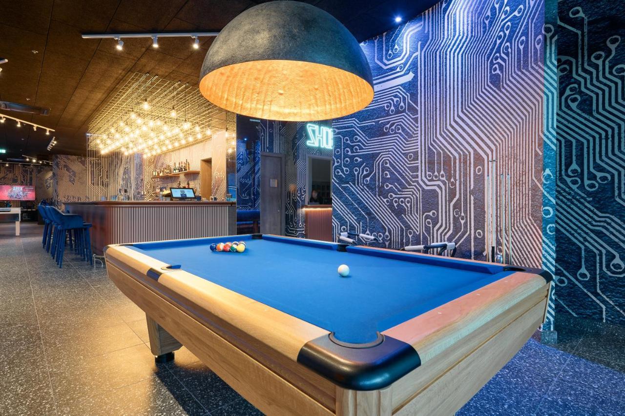 פטרצ'אנה Falkensteiner Family Hotel Diadora מראה חיצוני תמונה A pool table