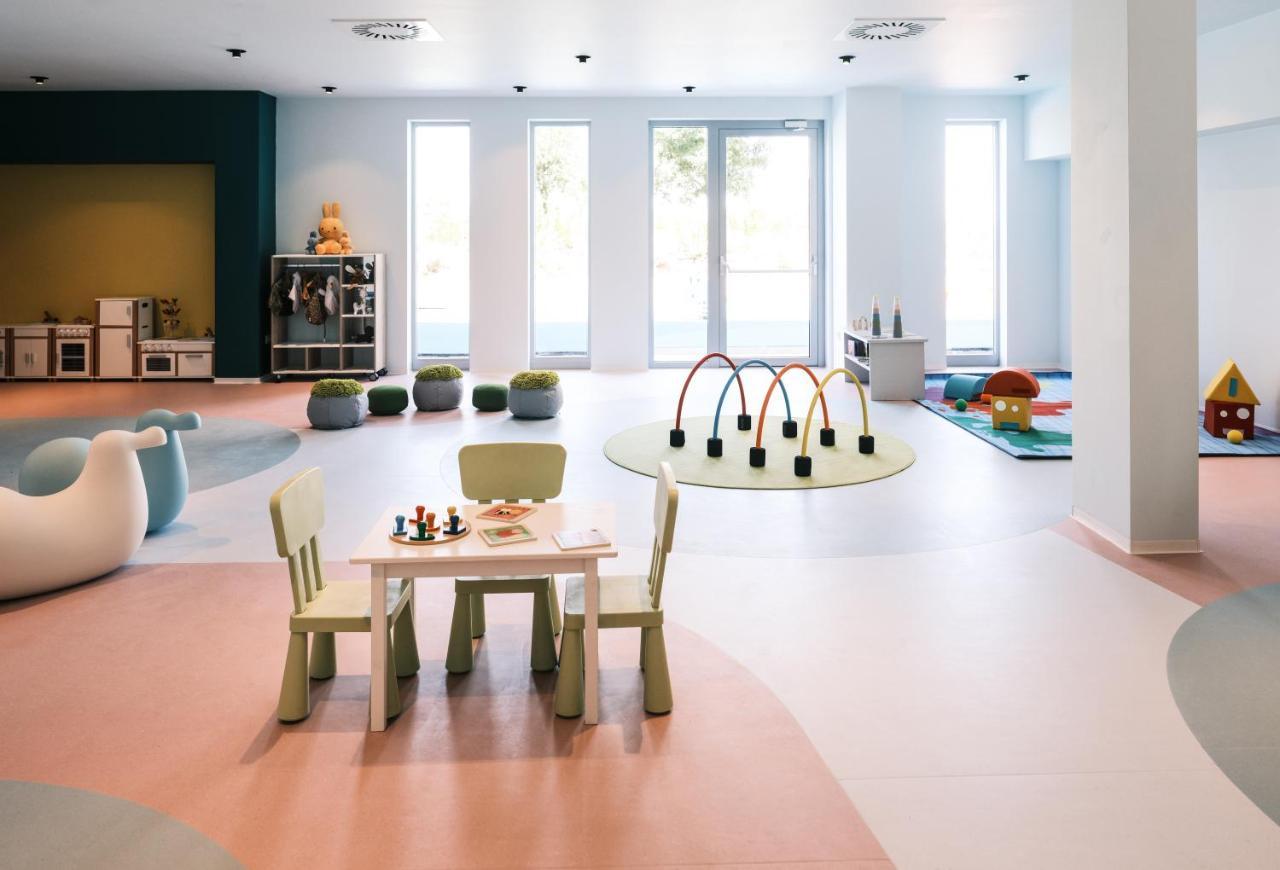 פטרצ'אנה Falkensteiner Family Hotel Diadora מראה חיצוני תמונה The Children's Hospital of Philadelphia