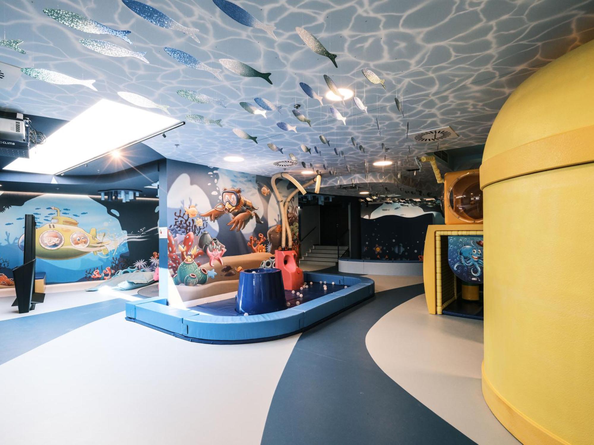 פטרצ'אנה Falkensteiner Family Hotel Diadora מראה חיצוני תמונה The Children's Museum of Oakville